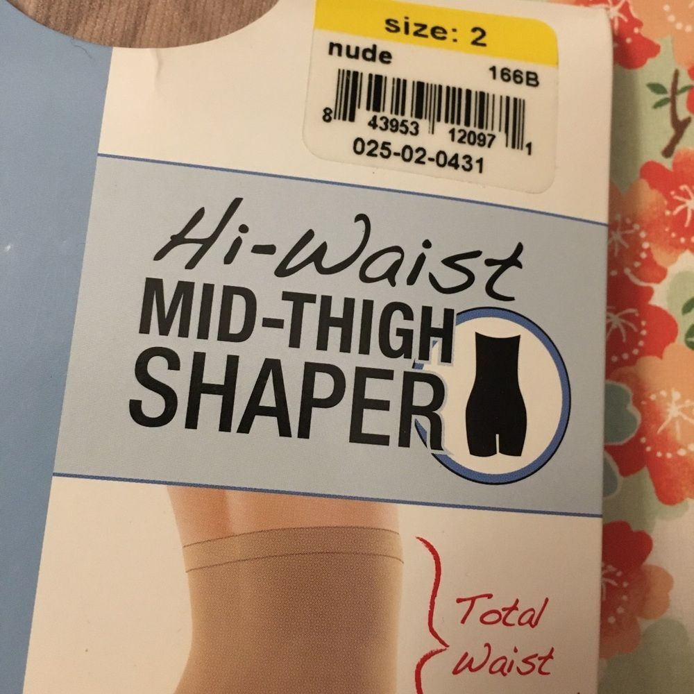Spanx Assets by Sara Blakely size 2 Nude high waist mid thigh shaper New